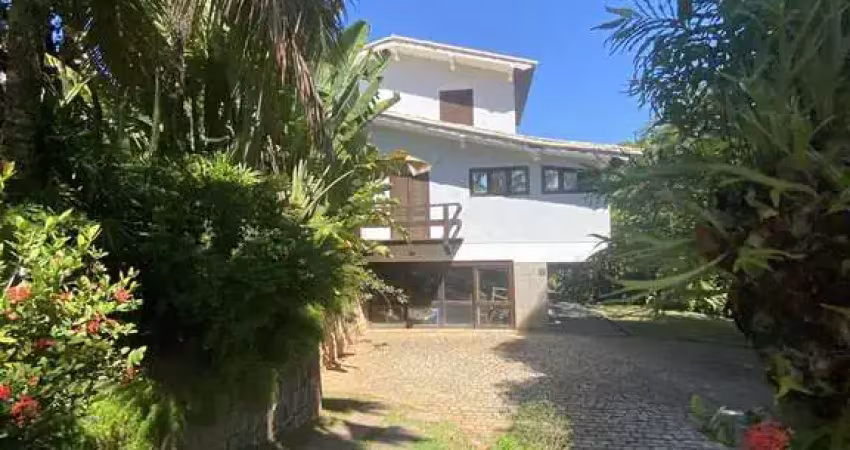Casa alto padrão com 7 dormitórios à venda, 2.985m² por r$ 3.700.000 - araçatiba