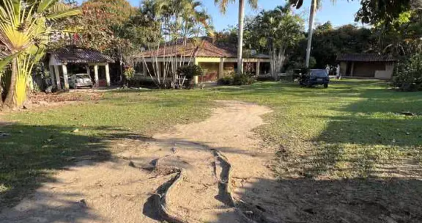 Casa de alto padrão com 3 dormitórios à venda, 4.950m² por r$2.000.000.00 - baln