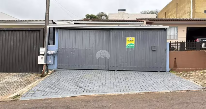 Casa com 2 quartos para alugar na Rua das Andorinhas, 523, Planalto, Pato Branco