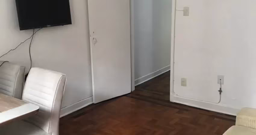 Apartamento 1 dormitório  próximo à praia | vaga coletiva | portaria 24h