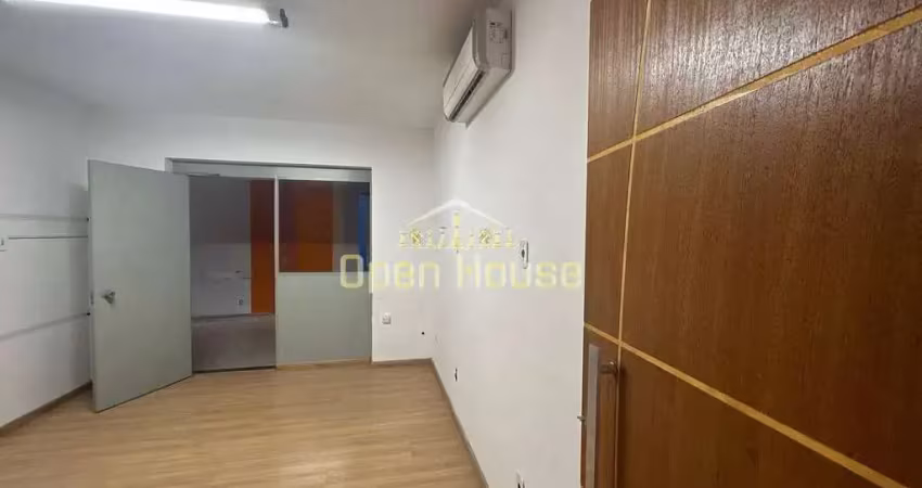 Eleve o conceito e divulgação de seu negócio com este excelente imóvel na 33!!!casa comercial para