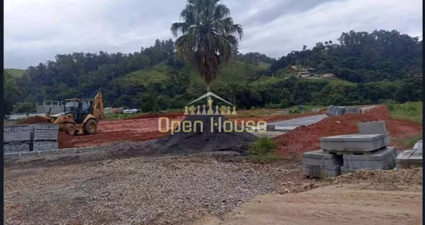 Terreno dos Sonhos: Oportunidade de Investimento na Colônia Santo Antônio, Condomínio Reserva da Co