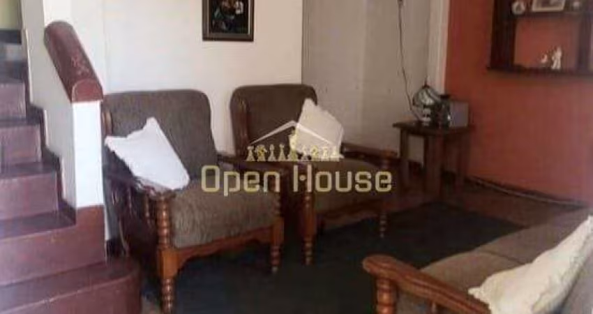 Casa Duplex Espaçosa no Bairro Vila Santa Cecília, Volta Redonda/RJ