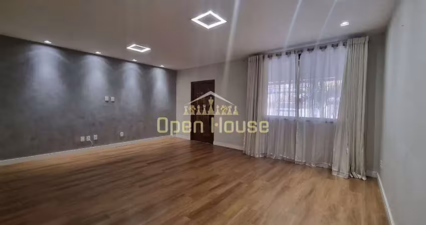 Exclusividade e sofisticação: casa linear de alto padrão no morada da colina com lazer completo e s