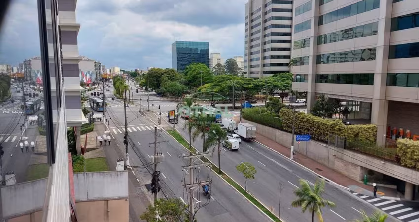 Sala Comercial a Venda com 34,14m², 01 Vaga ao lado do metro Conceição.