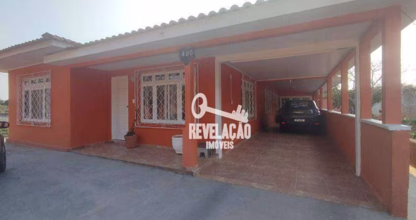 Casa com 4 dormitórios à venda, 350 m² por R$ 850.000,00 - Arujá - São José dos Pinhais/PR