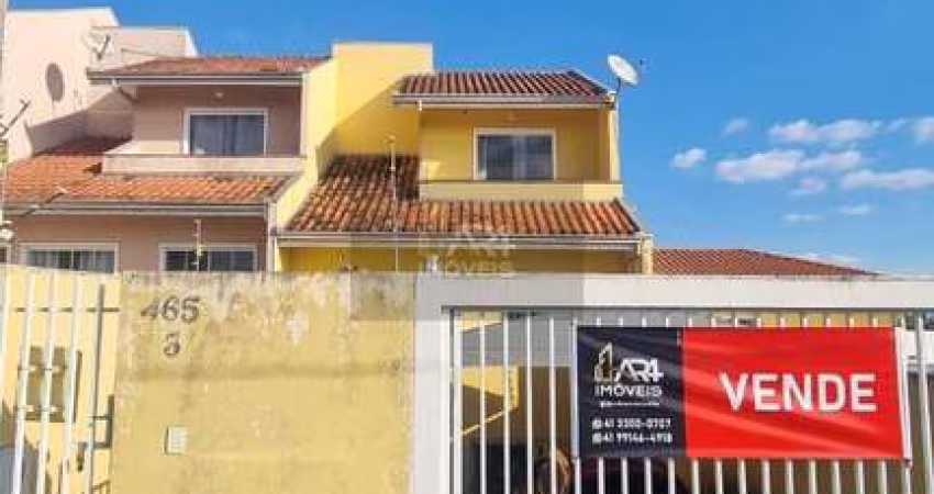 Sobrado Triplex no Bairro Abranches em Curitiba/PR