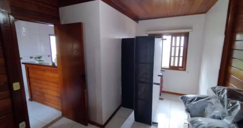 Casa com 3 quartos à venda na Rua 30, 24, Loteamento Extensão do Serramar, Rio das Ostras