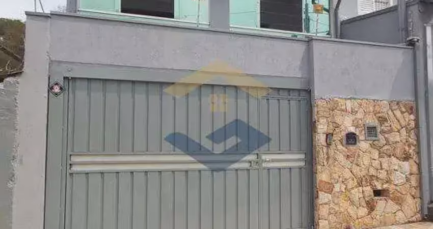 Casa / Sobrado à Venda c/ 215m², 4 Dorms, Sala, Copa, Cozinha, Lavanderia, Churrasqueira, Quintal, 4 Vagas - Vl. Galvão / Horto Florestal - Jundiaí/SP