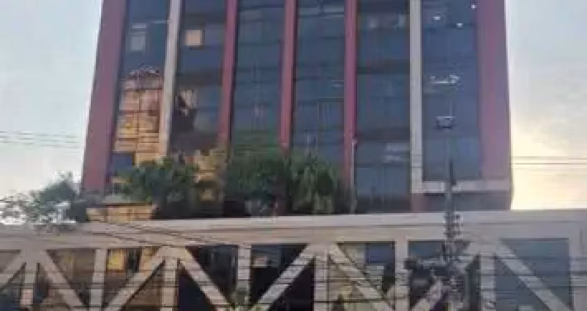 Sala comercial com 1 sala para alugar na Avenida República Argentina, 2056, Água Verde, Curitiba