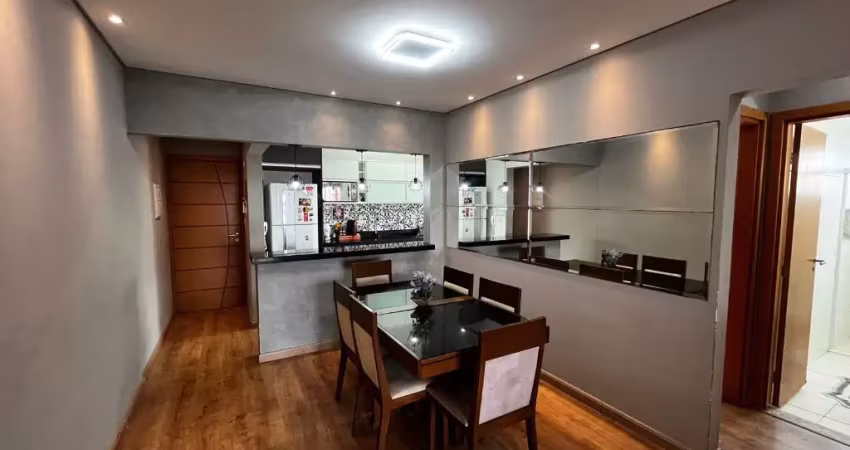 Apartamento mobiliado, 2 dormitórios e 1 suíte à venda na ocian