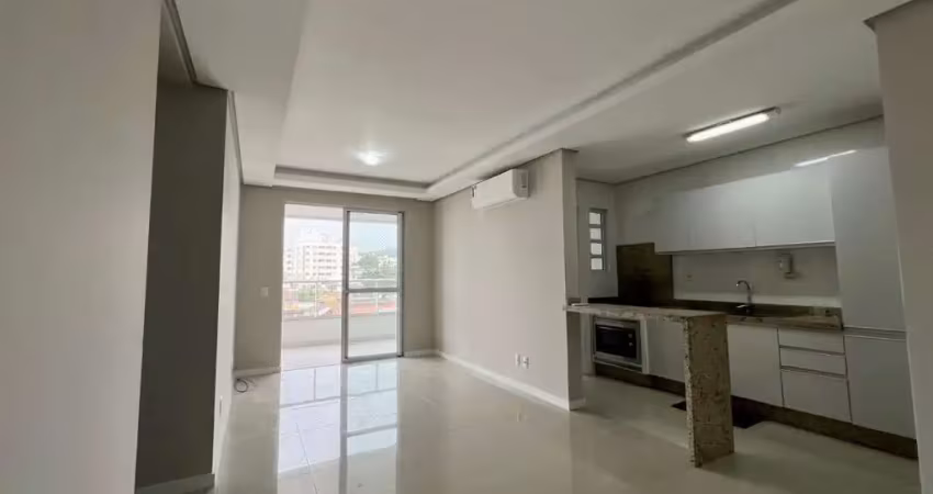 SEJA DONNO DESSE LINDO APARTAMENTO NA PRAIA COMPRIDA