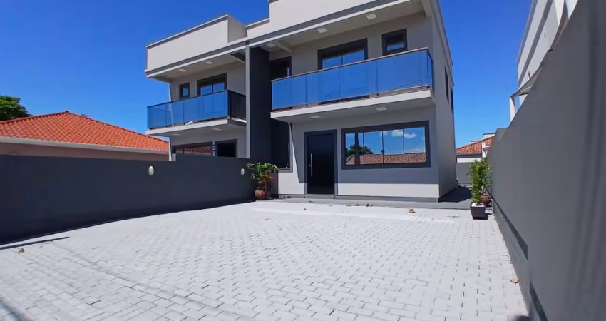 SEJA DONNO DESSE SOBRADO NA PALHOÇA