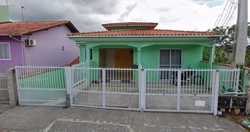 SEJA DONNO DESSA CASA EM FORQUILHAS