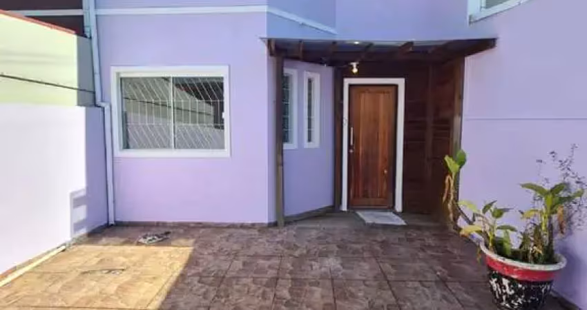 Casa com 2 quartos à venda na Rua Valmira da Silva, 169, Forquilhas, São José