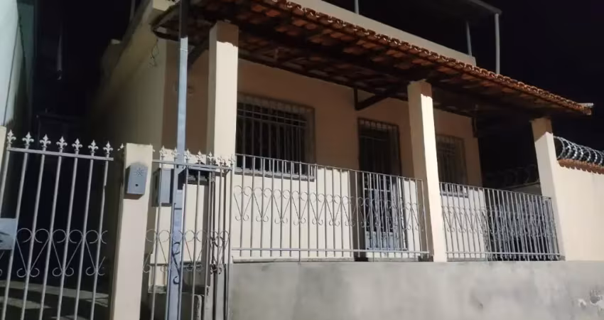 Casa com 3 quartos à venda no Rezende, Conselheiro Lafaiete 