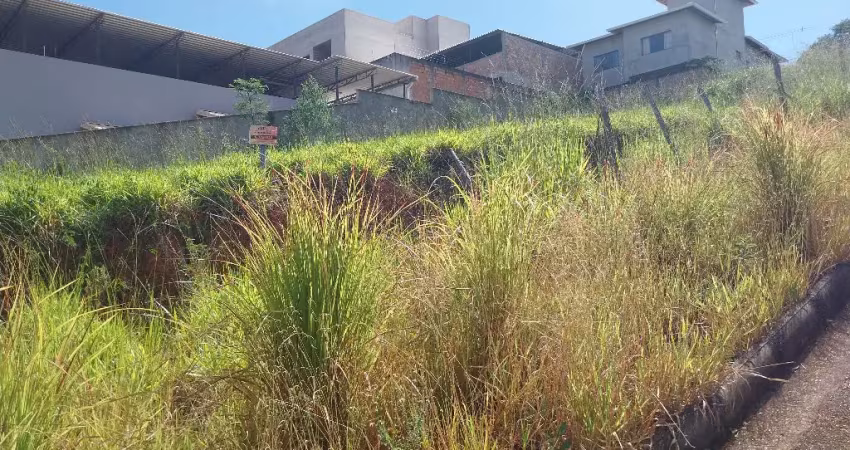 Terreno à venda no São Lucas, Conselheiro Lafaiete 