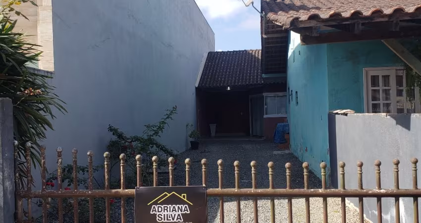 CASA SEMI MOBILIADA COM 2 QUARTAOS PARA ALUGAR NO JARDIM PARAISO SÓ 1.950,00 +TXS