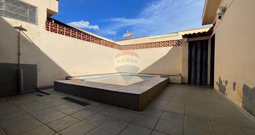 Casa e Comercio Parque Ribeirão Preto 300m de terreno e 239 construção com Comercio