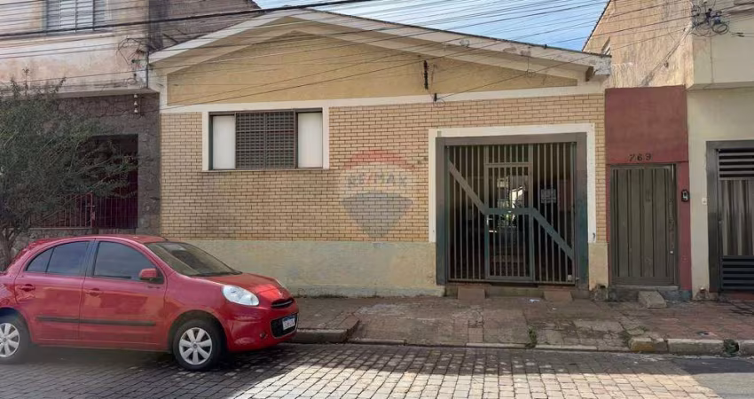 Casa à venda - Rua Minas, Campos Elíseos , 3 quartos, 271m², Ribeirão Preto/SP
