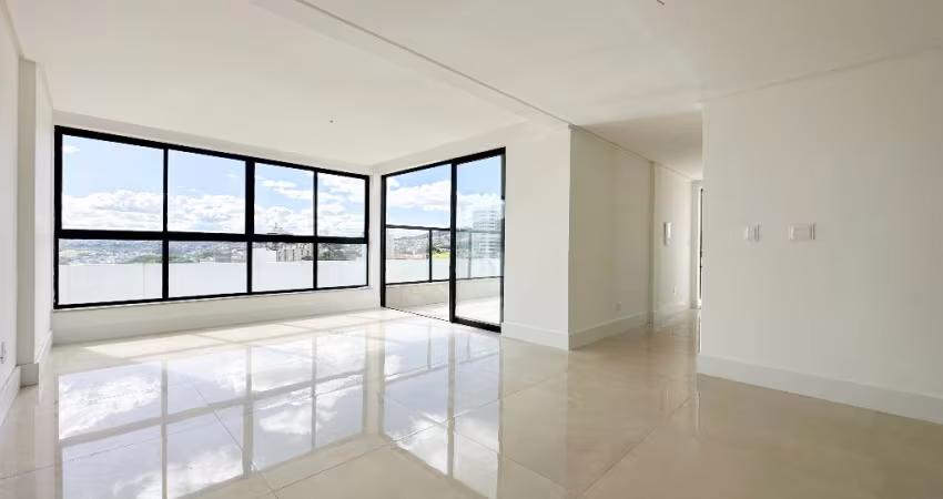 Cobertura triplex para venda com 320 metros quadrados com 5 quartos em Granbery - Juiz de Fora - MG