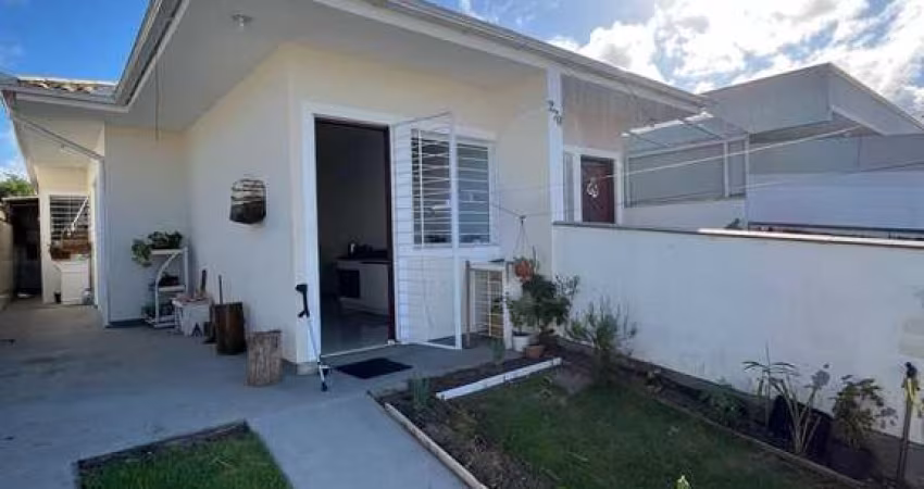 Casa com 2 quartos à venda na Ivo Teófilo Amorim, 451, Forquilhas, São José