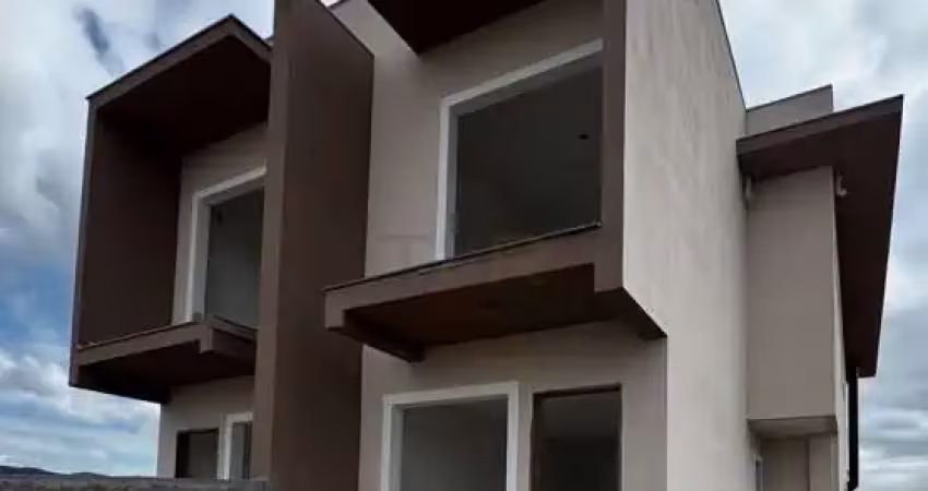 Casa com 3 quartos à venda na Rua Antônio Nagib Medeiros, 2345, Sertão do Maruim, São José