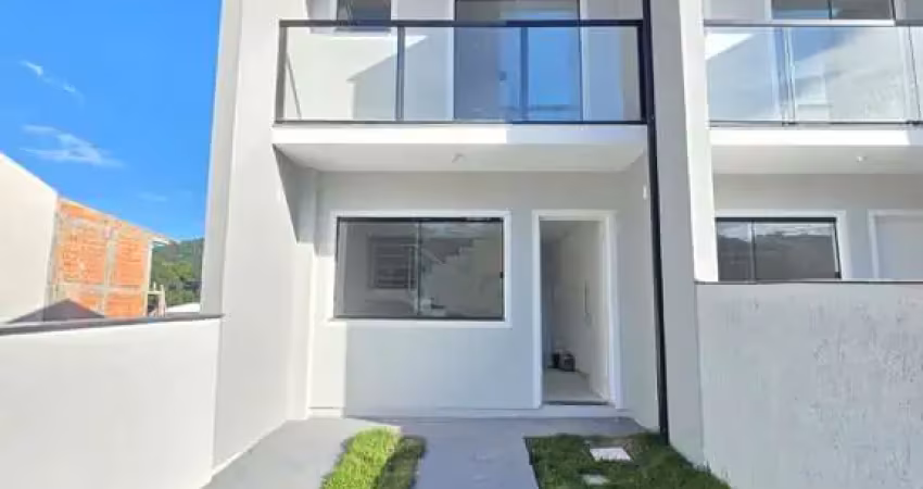 Casa com 2 quartos à venda na Travessa dos Cardeais, 803, Forquilhas, São José