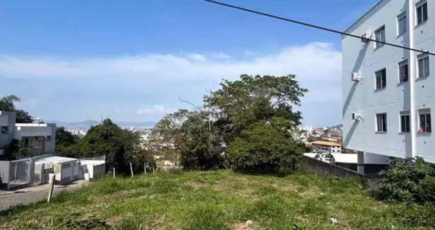 Terreno à venda na Rua Antônio João Vitor, Serraria, São José
