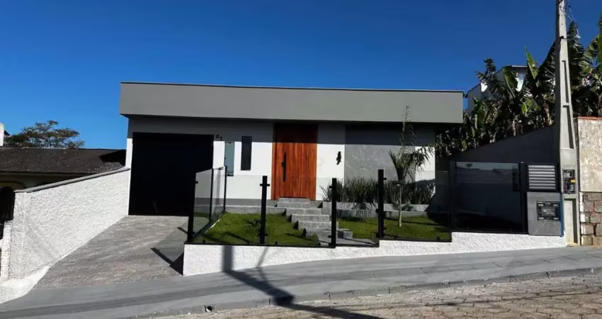 Casa com 3 quartos à venda na Rua Orlando Odilio Koerich, 234, Picadas do Sul, São José