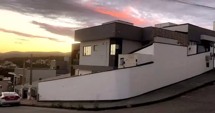 Casa com 2 quartos para alugar na José Vidal da Silva, 0001, Potecas, São José