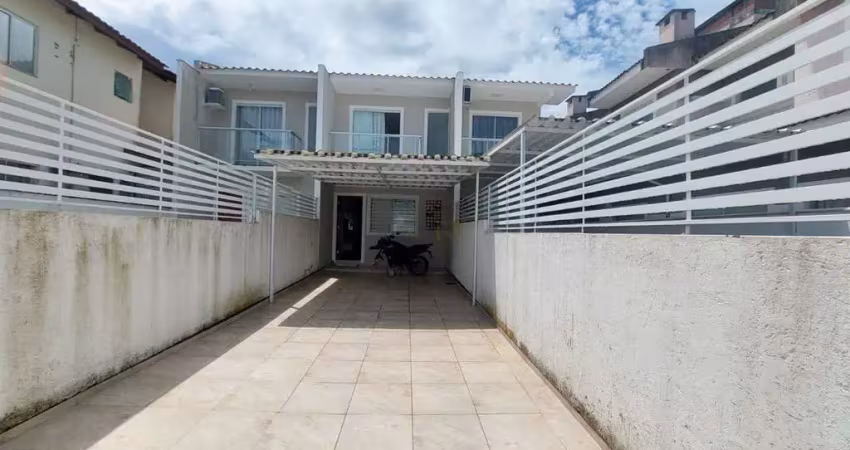 Casa com 2 quartos à venda na Rua Zenaide Santos de Souza, 8900, Forquilhas, São José