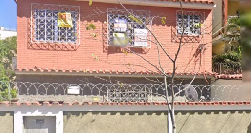 Vendo linda casa com 480 m2 no Méier