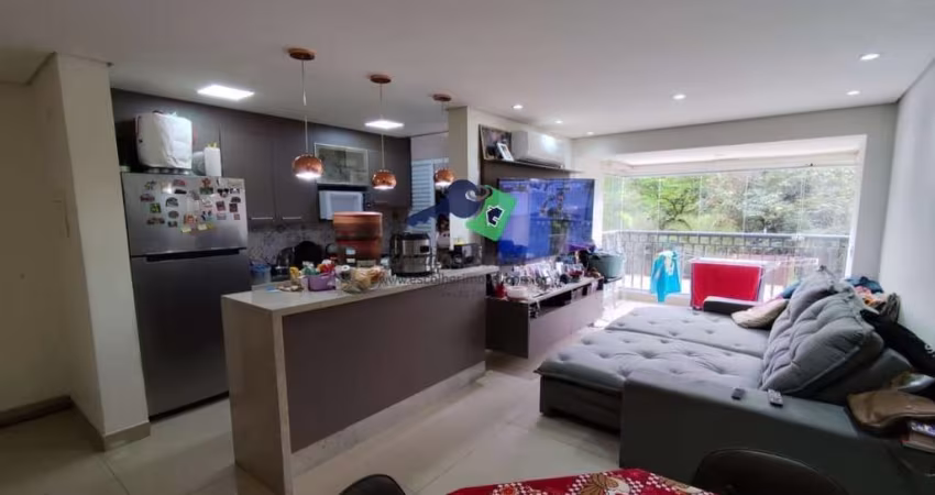 Apartamento para Venda em São Paulo, Interlagos, 3 dormitórios, 1 suíte, 2 banheiros, 1 vaga