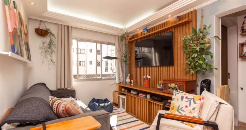 Apartamento para Venda em São Paulo, Bosque da Saúde, 2 dormitórios, 1 banheiro, 1 vaga