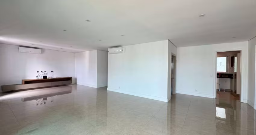 LE BLANC - R$ 3.250.000 Apartamento à venda 3 suítes, 3 vagas, 236m2 na Gleba Palhano, Londrina, PR