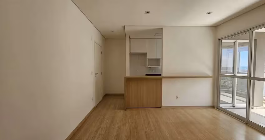 SPOT - R$ 620.000 - Apartamento à venda, 3 dormitórios (1 suíte), 2 vagas, 70m², Centro, Londrina,