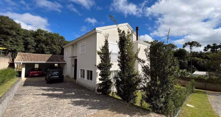 Casa com 3 quartos (1 suíte e 2 demi-suítes) à venda, por R$1.550.000, 384m² , 8 Vagas, São Gabriel