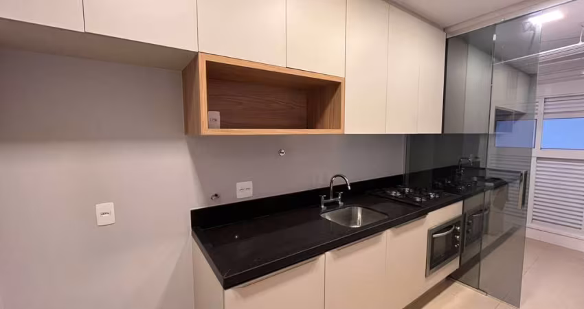 TORREVILLE - Apartamento para locação com 2 quartos, (1suite), 2 vagas de garagem por R$4.200,00 -