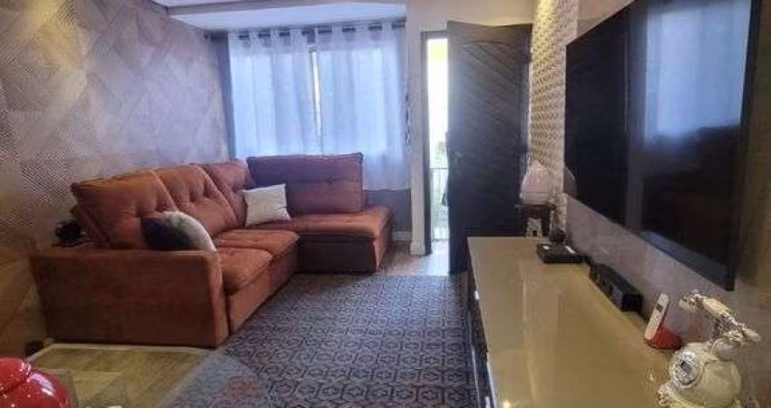 SOBRADO À VENDA EM CONDOMÍNIO FECHADO - 70,00 m² - 2 DORMITÓRIOS - 1 SUÍTE - CHURRASQUEIRA -  VAGA.