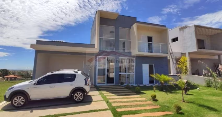 Sobrado em condomínio com 4 dormitórios à venda, 280 m² por R$ 1.300.000 - Centro - Paranapanema/SP