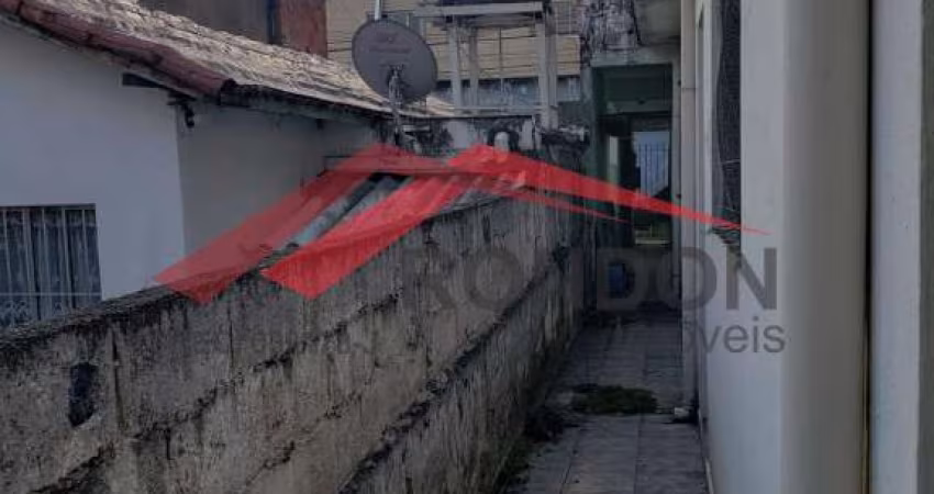 Salão comercial com Casa térrea à Venda: 1 Dormitórios, Sala, Cozinha e banheiro