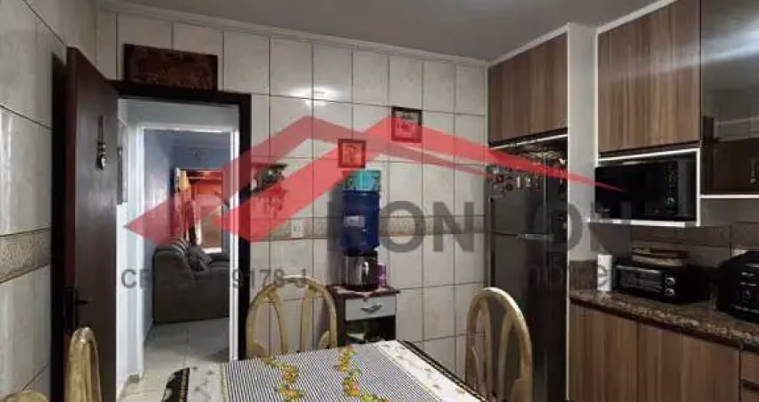 Sobrado à venda no jardim santa clara 2 dormitórios 2 vagas