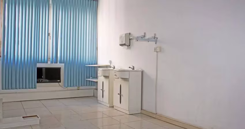Sala comercial de 40m² - centro histórico - porto alegre/rs