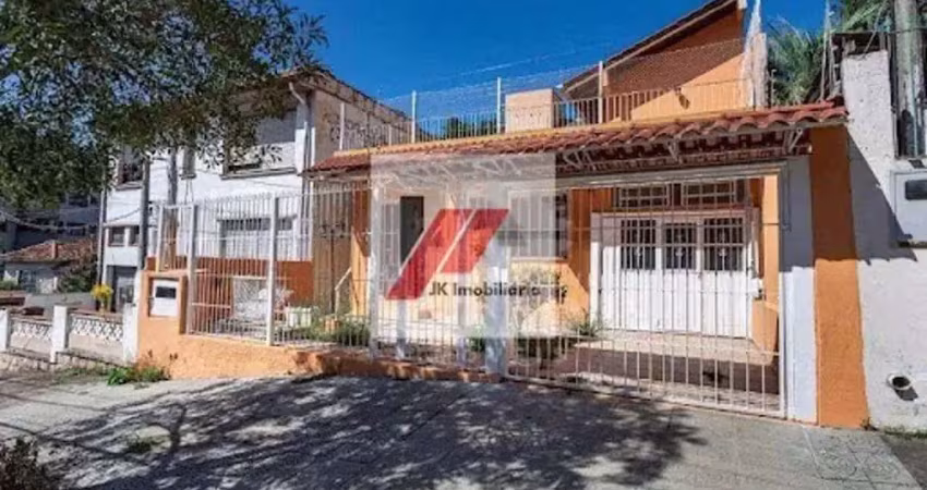 Casa com 5 quartos para alugar na Rua Umbú, 379, Passo da Areia, Porto Alegre
