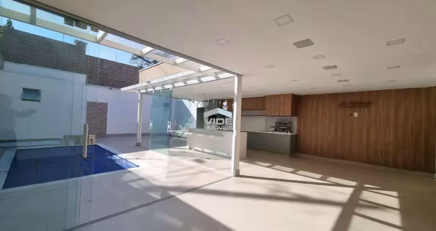 VENDO CASA EM CONDOMÍNIO FECHADO EM CAMPINAS NO BAIRRO SITIOS DE RECREIO GRAMADO COM TRÊS SUÍTES
