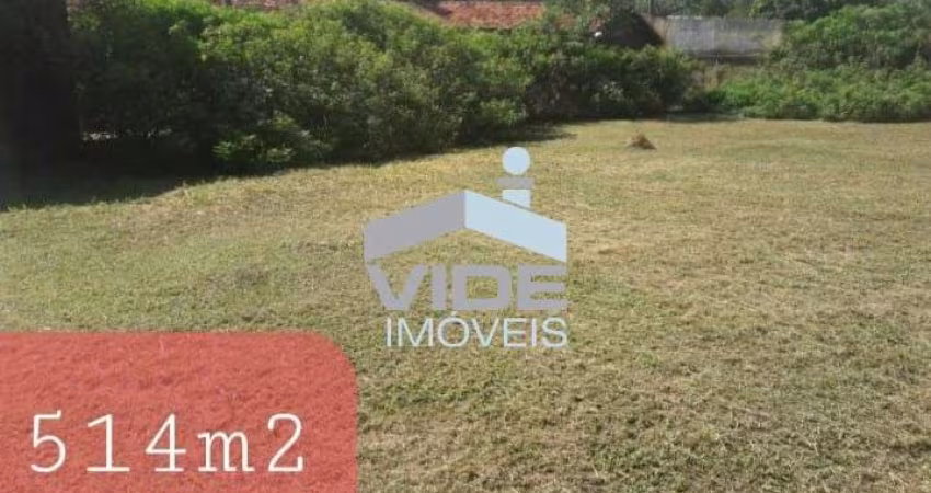 TERRENO PLANO DE 514 M2 NO XANGRILÁ PARA VENDA.