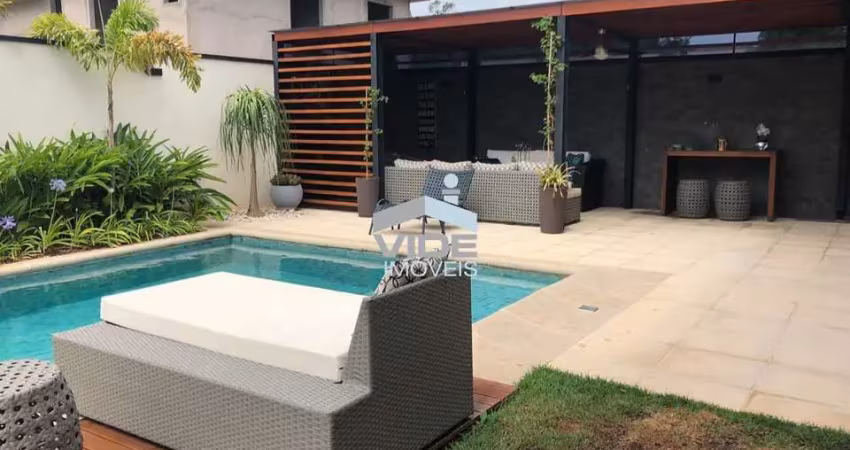 CASA Á VENDA NO JOAPIRANGA EM VALINHOS, CONDOMÍNIO FECHADO