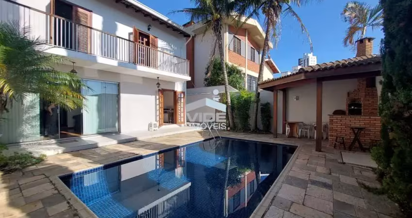 Vendo excelente casa em campinas bairro vila brandina com 4 quartos sendo duas suítes e piscina