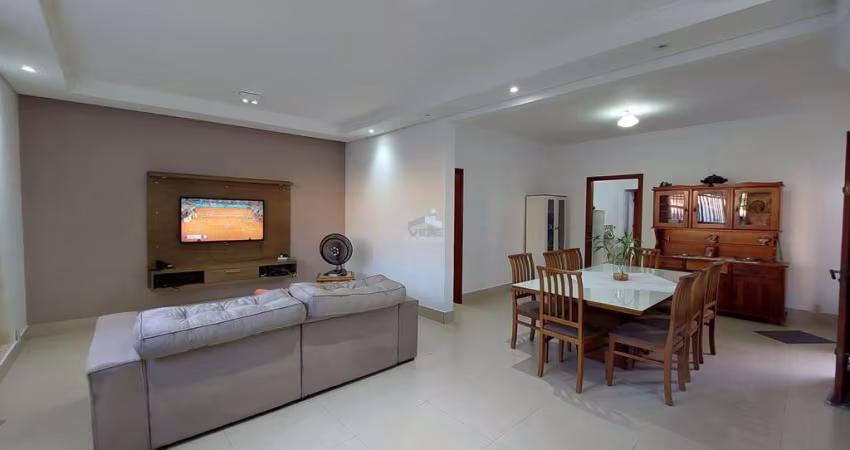 CASA PARA VENDA NO JARDIM MAGNOLIA - EXCELENTE LOCALIZAÇÃO - CAMPINAS.